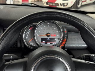 /photos/12132/43d9b187-67e1-4350-8609-b4bdbce73290_i320x240.jpg