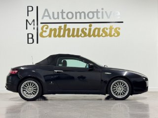 /photos/12132/7c60c901-b29f-47da-a027-9a77c30316e1_i320x240.jpg