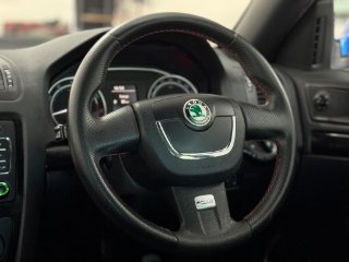 /photos/12132/c3d6830b-27c7-4841-acb7-e87d301a2f8a_i320x240.jpg